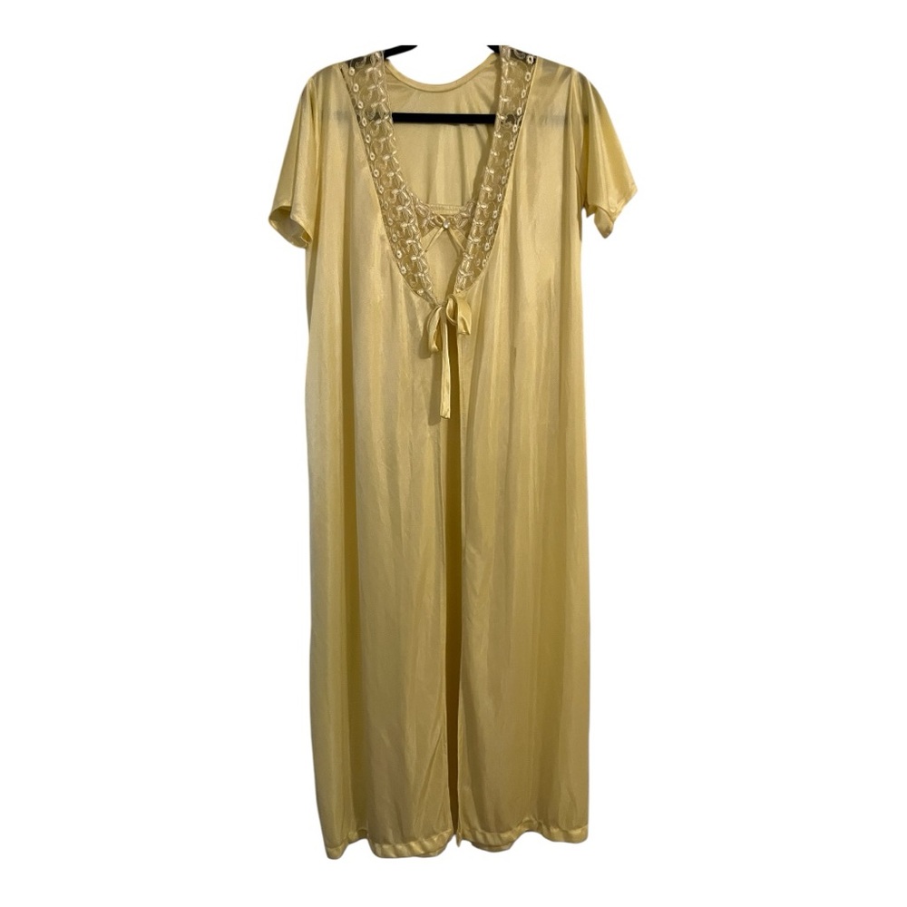 Vintage Elegant Nightgown set